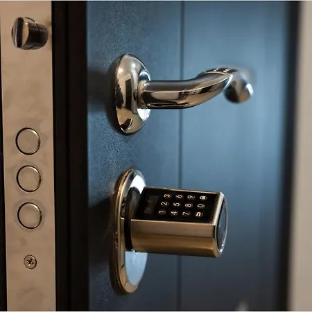 Daire Encorps Nuit, Jacuzzi, Centre Gare Congres, Parking